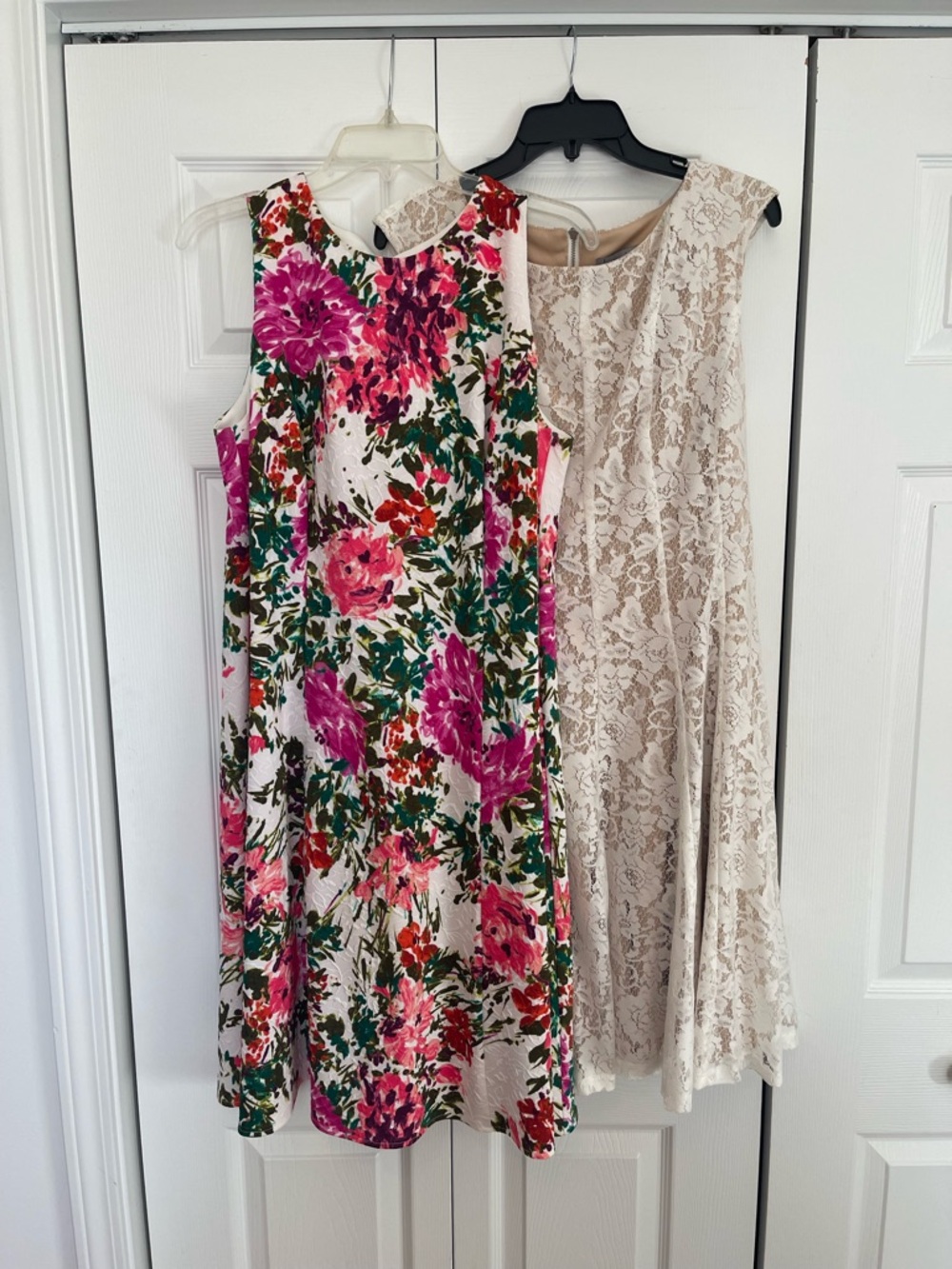 BUNDLE of 2 Spring Dresses: Floral Liz Claiborne + White Danny & Nicole Lace